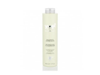 Restrukturalizační a rozčesávací kondicionér Yuup 500 ml 